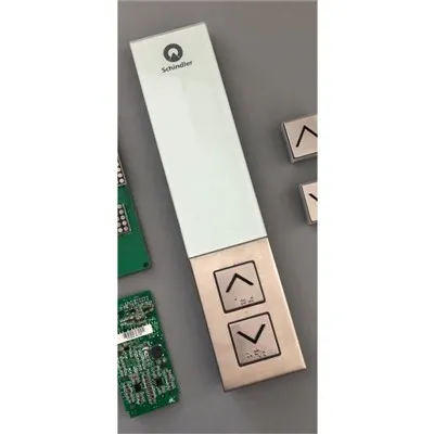 Painel de operação do elevador com material de vidro